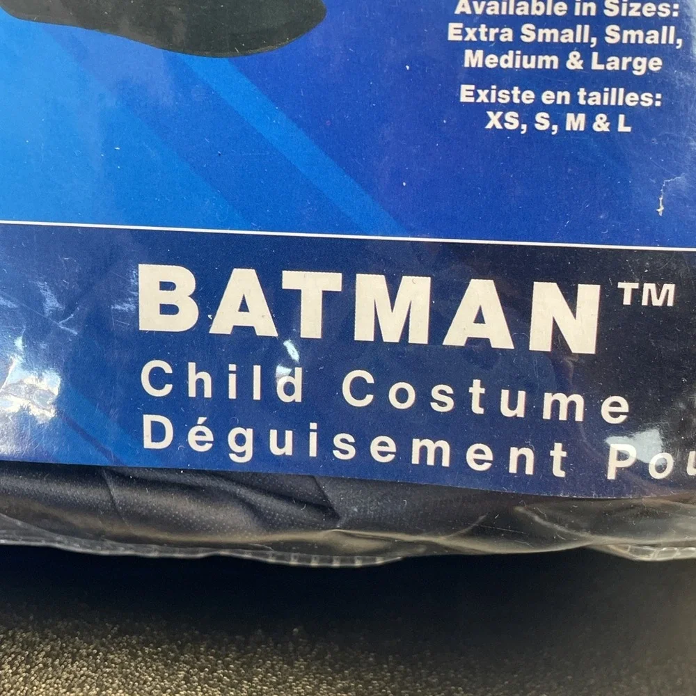 New‎ DC Comic Batman Deluxe Costume Kids L 12-14 Padded Jumpsuit Belt Cape Mask